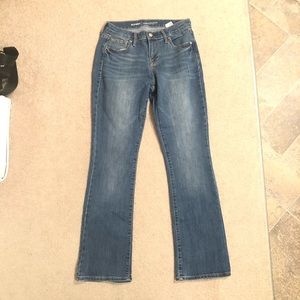 Old Navy Curvy Jeans